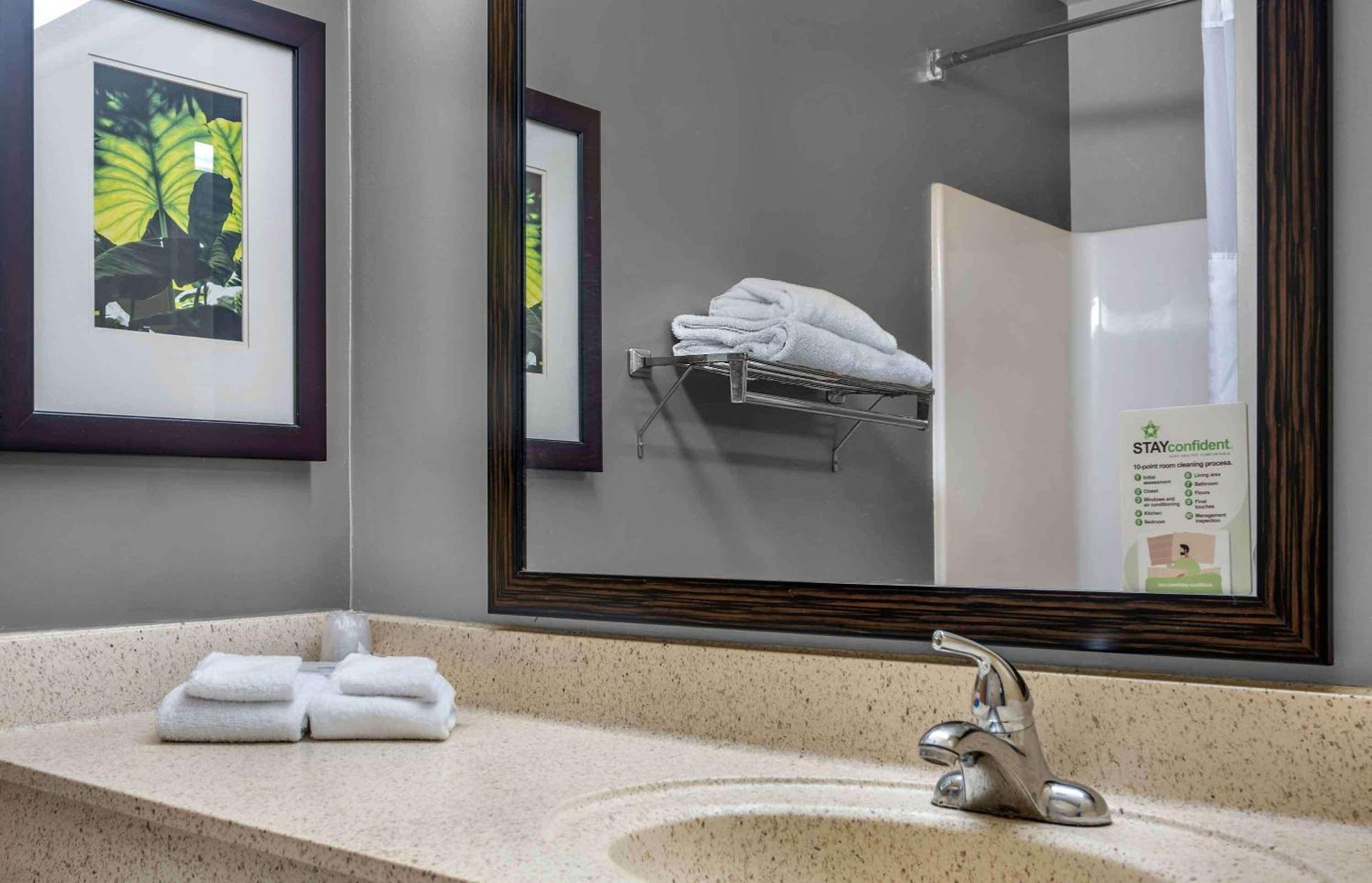 Extended Stay America Suites - Washington Dc Germantown Milestone Экстерьер фото
