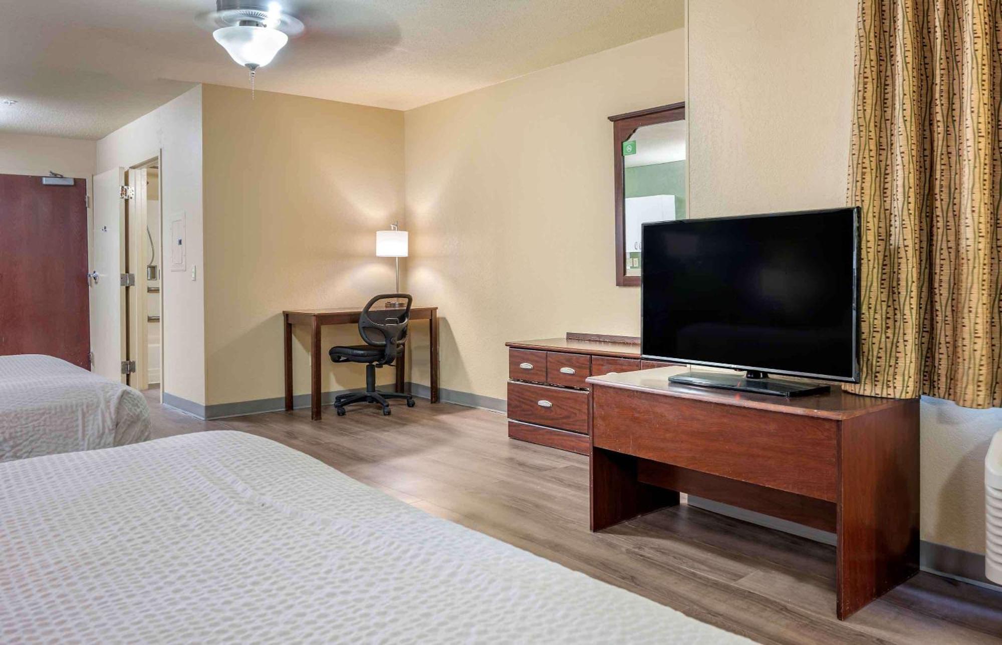 Extended Stay America Suites - Washington Dc Germantown Milestone Экстерьер фото